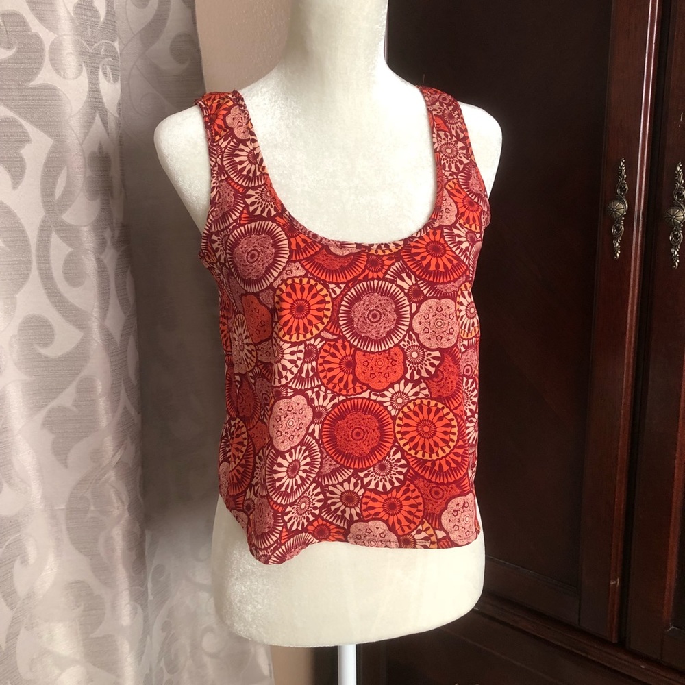 Geometric Print Tank